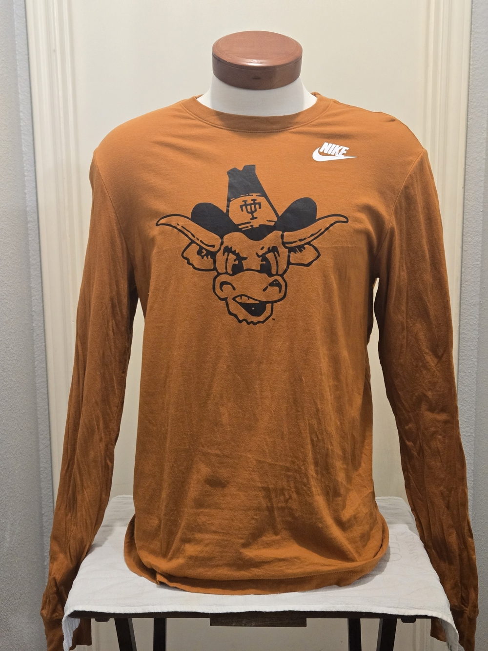 Nike Men’s Long-Sleeve Orange Graphic Tee with Black Logo